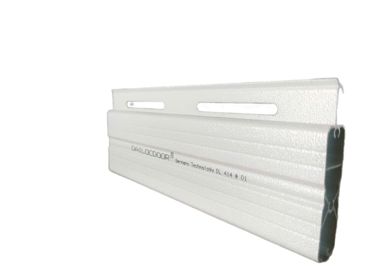 Cận cảnh lá cửa cuốn Đức Dailocdoor 414